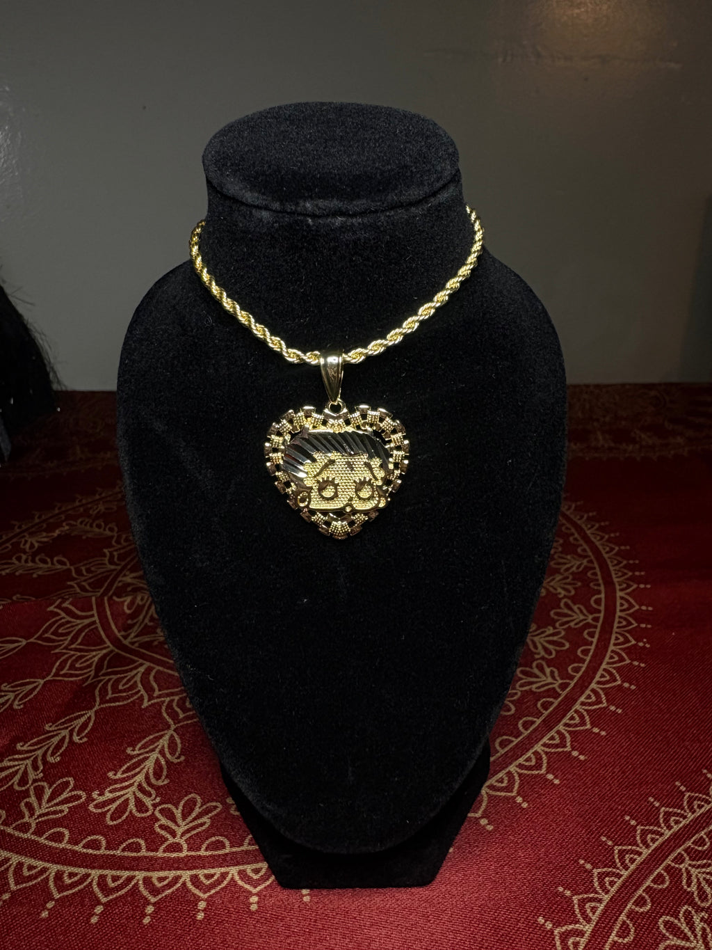 NECKLACES